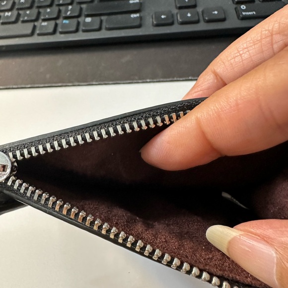 Coach Black Zip Coin/ID Holder - Picture 4 of 5
